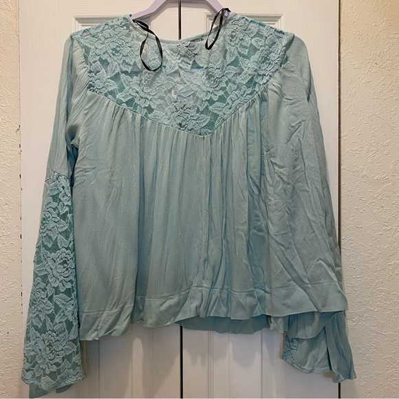 NWT Forever 21 mint top long sleeves - Picture 2 of 8